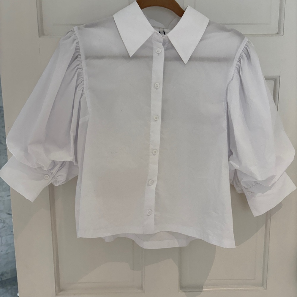 Zara Classic Puff Sleeve White Button-Up Shirt